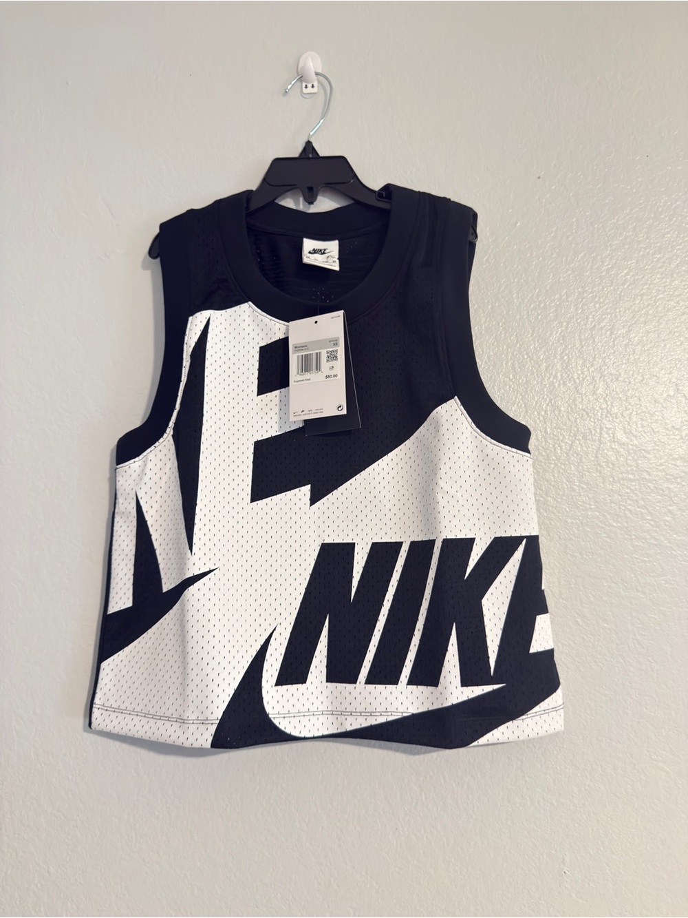Nike Air Mesh Crop Tank Top | Women’s Small | NWT | Black & White Logo Graphic S - Picture 7 of 7